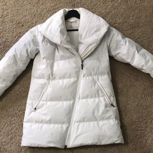 Women’s Lucy down puffer coat jacket size small